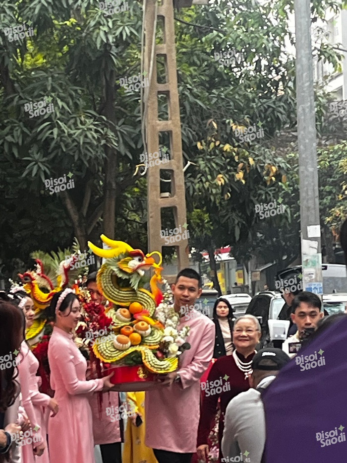 a hau phuong nhi 6.jpg