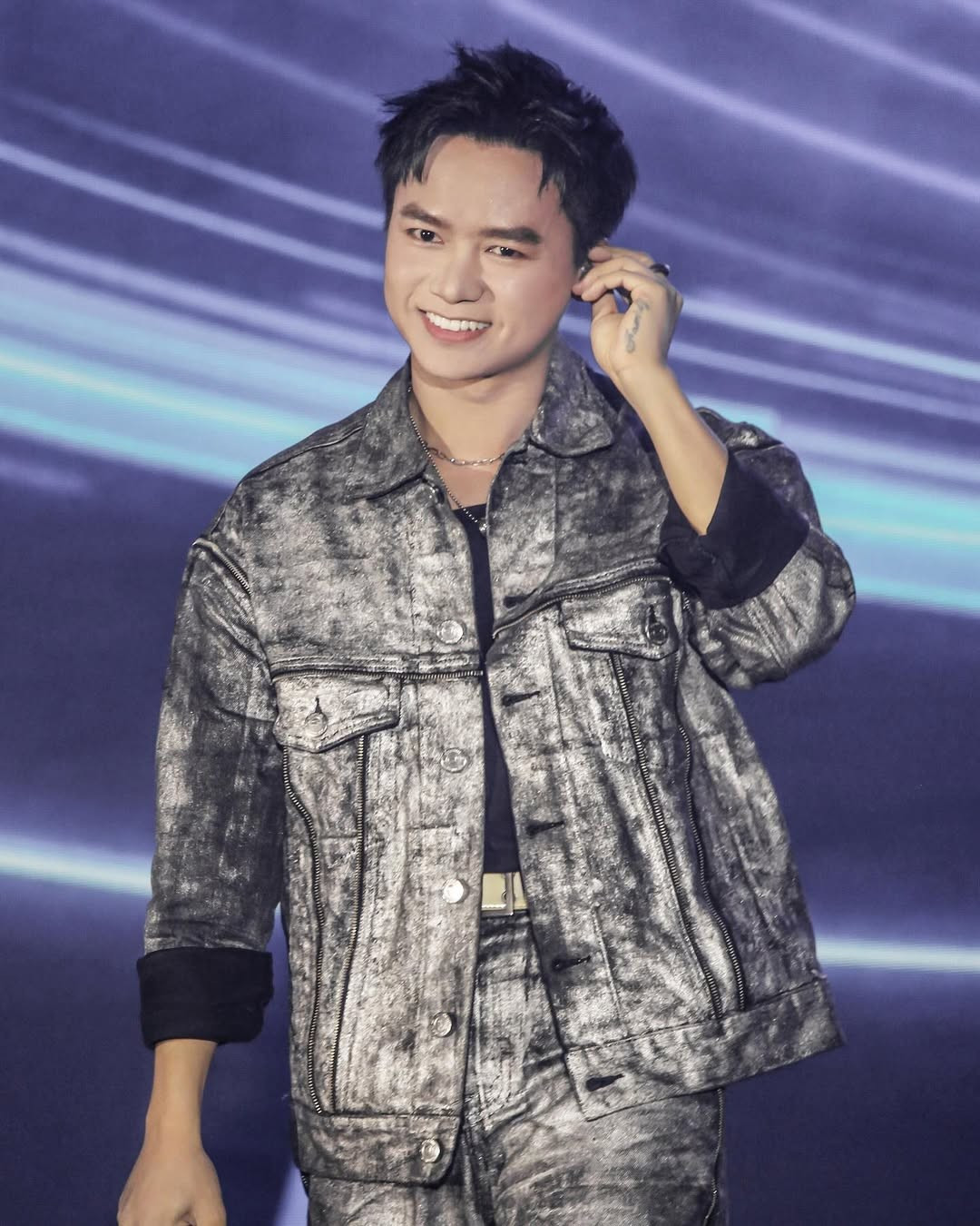 Ai bao thầu thị trường nhạc Tết? ảnh 4