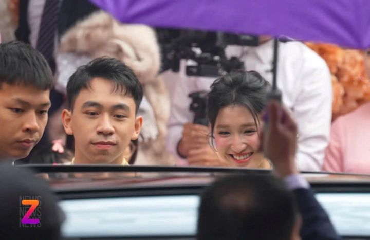 Sáng 15/1, Á hậu Phương Nhi và doanh nhân Phạm Nhật Minh Hoàng - con trai tỷ phú Phạm Nhật Vượng tổ chức lễ ăn hỏi tại nhà riêng của cô dâu ở Thanh Hoá. (Ảnh: Znews)