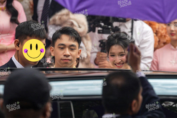 Vợ tỷ phú Phạm Nhật Vượng thần thái sang trọng trong lễ dạm ngõ con trai và Á hậu Phương Nhi - Ảnh 5.