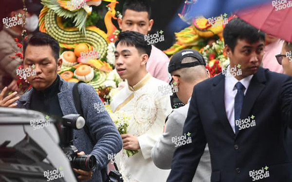 Vợ tỷ phú Phạm Nhật Vượng thần thái sang trọng trong lễ dạm ngõ con trai và Á hậu Phương Nhi - Ảnh 7.