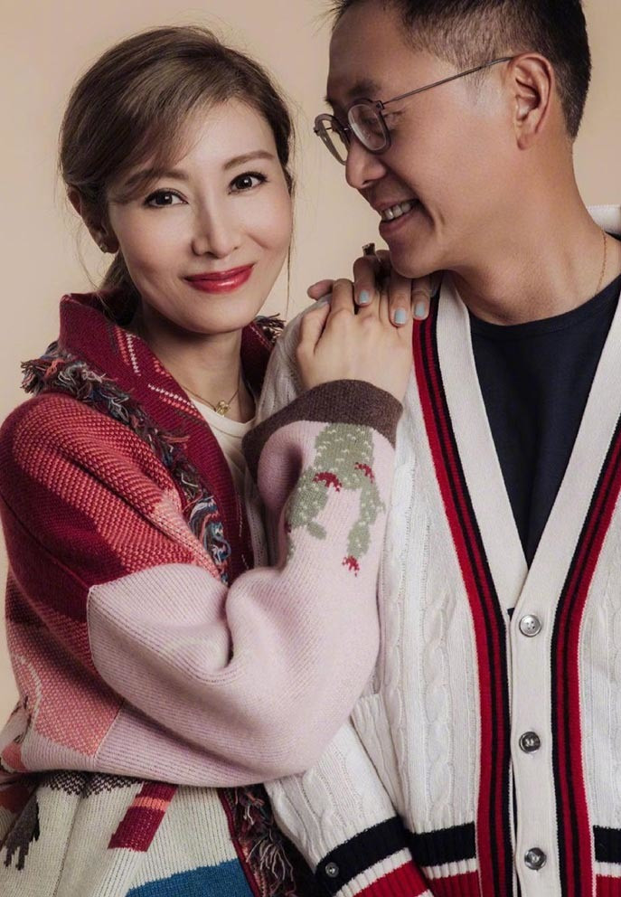 tuoi 51 hoa hau ly gia han van duoc ty phu hong kong cung chieu 101