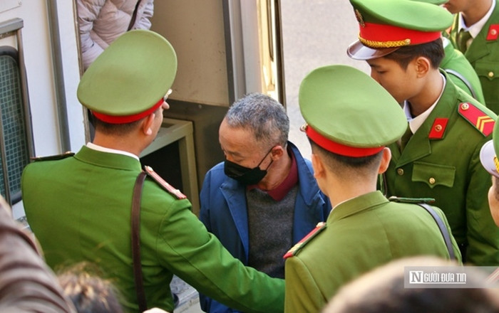 xet xu vu sai gon dai ninh.jpg