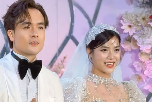 Anh Đào 'Gặp em ngày nắng' rạng ngời bên chồng cao 1,84m trong ngày cưới