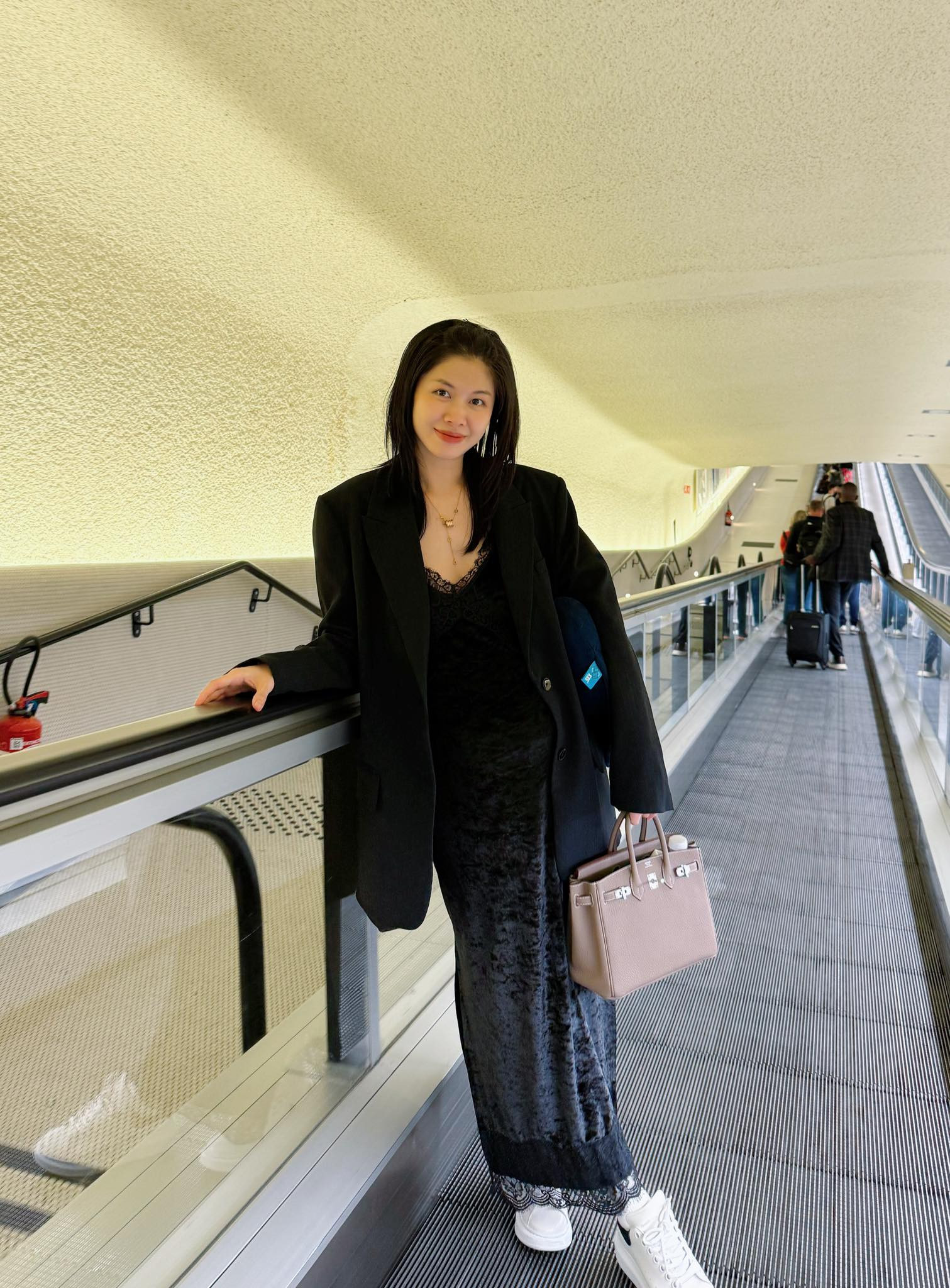 Bà xã Đăng Khôi khoe khối tài sản 'sương sương' chục tỷ đồng- Ảnh 13.