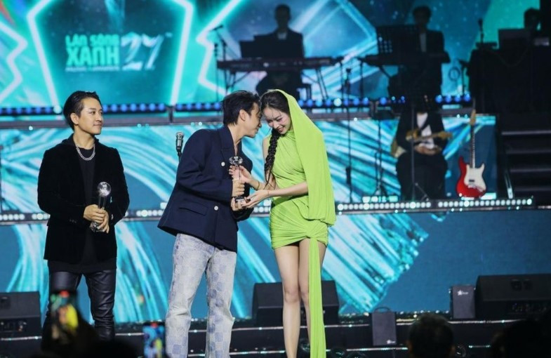 3 lý do Soobin Hoàng Sơn xứng đôi với Thanh Thuỷ, là “đối tượng vàng” để kết hôn - Ảnh 1