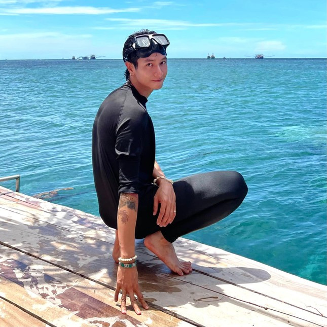 3 nghệ sĩ đồng loạt rời công ty của Soobin Hoàng Sơn, Binz ảnh 1