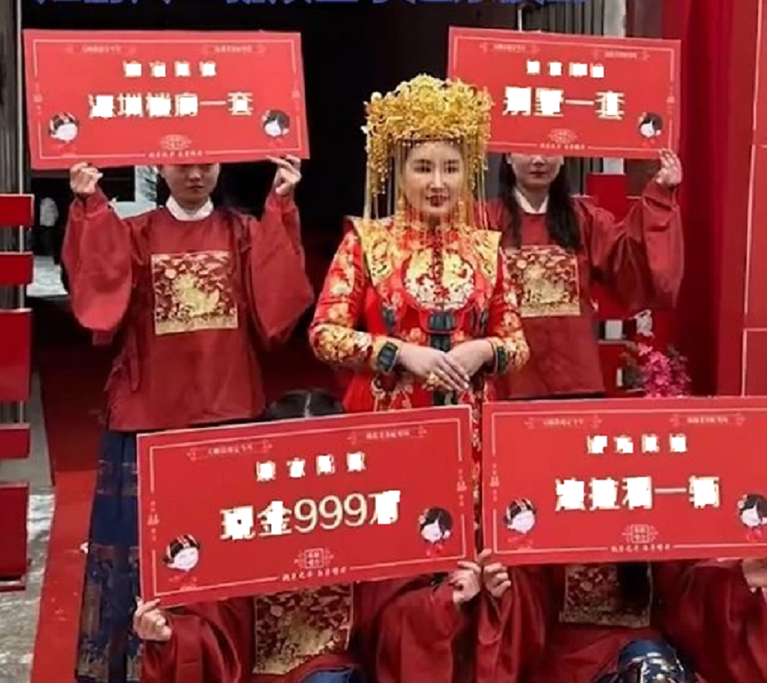 Lấy chồng xa, cô dâu quyết mang hơn 100 tỷ đồng để