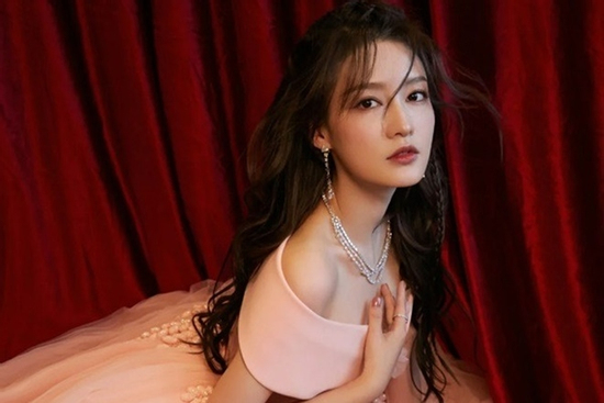 Những ngày cuối tháng 12 âm lịch, 3 con giáp vẫy vùng trong biển tiền tài, vận đời suôn sẻ