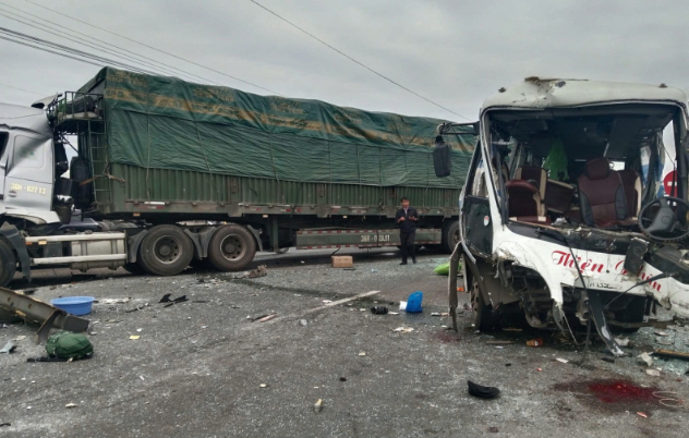 Vụ tai nạn giao thông liên hoàn khiến 5 người thương vong ở Khánh Hòa: Chuyến đi khám bệnh định mệnh của gia đình - Ảnh 3