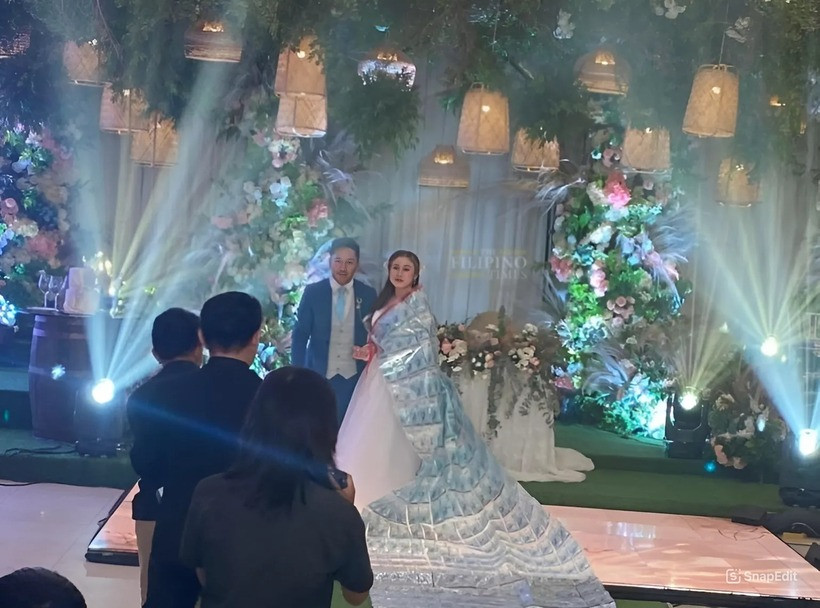 Tổng số tiền chú rể dùng để tạo ra chiếc áo đặc biệt là 1 triệu Peso (hơn 440 triệu đồng). Ảnh: Filipinotimes