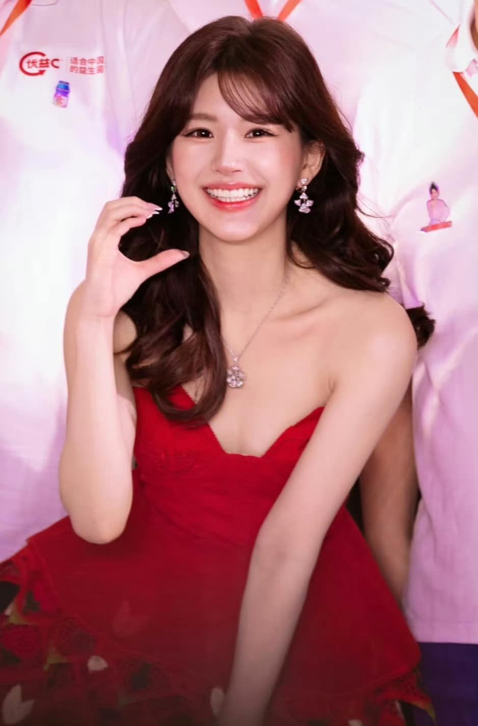 Triệu Lộ Tư bình phục sau cơn đột quỵ, tái xuất làng giải trí nhưng ngoại hình hiện tại lại gây hoang mang - Ảnh 3