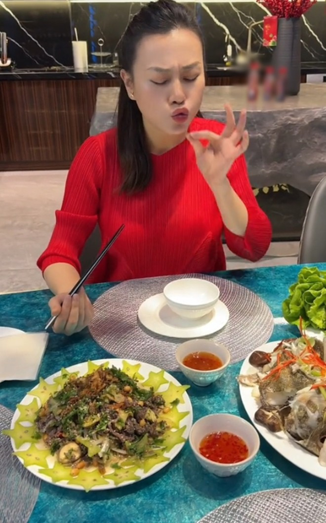 Phương Oanh hướng dẫn nấu món ngon ngày Tết, chị em tham khảo cho Tết này- Ảnh 2.