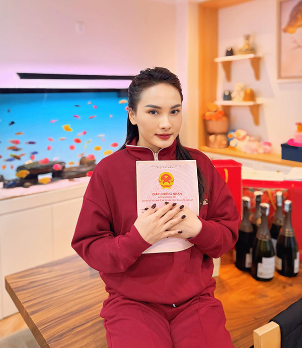 Bảo Thanh khoe sổ đỏ thông báo 'về bờ', khán giả tò mò tài sản trong đời thực - Ảnh 2.