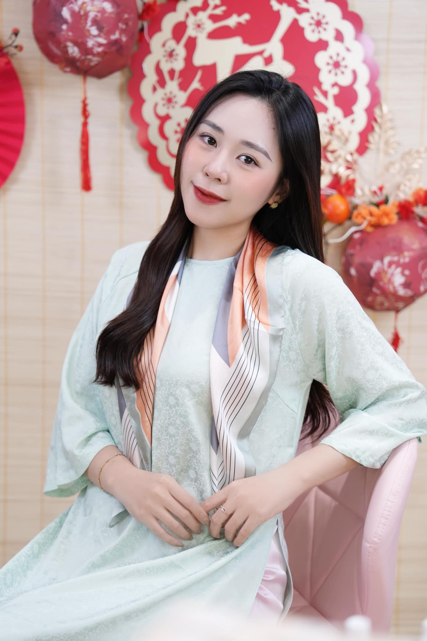 Con trai cố NSND Hoàng Dũng cầu hôn bạn gái, xúc động khi nhắc đến bố - Ảnh 4.