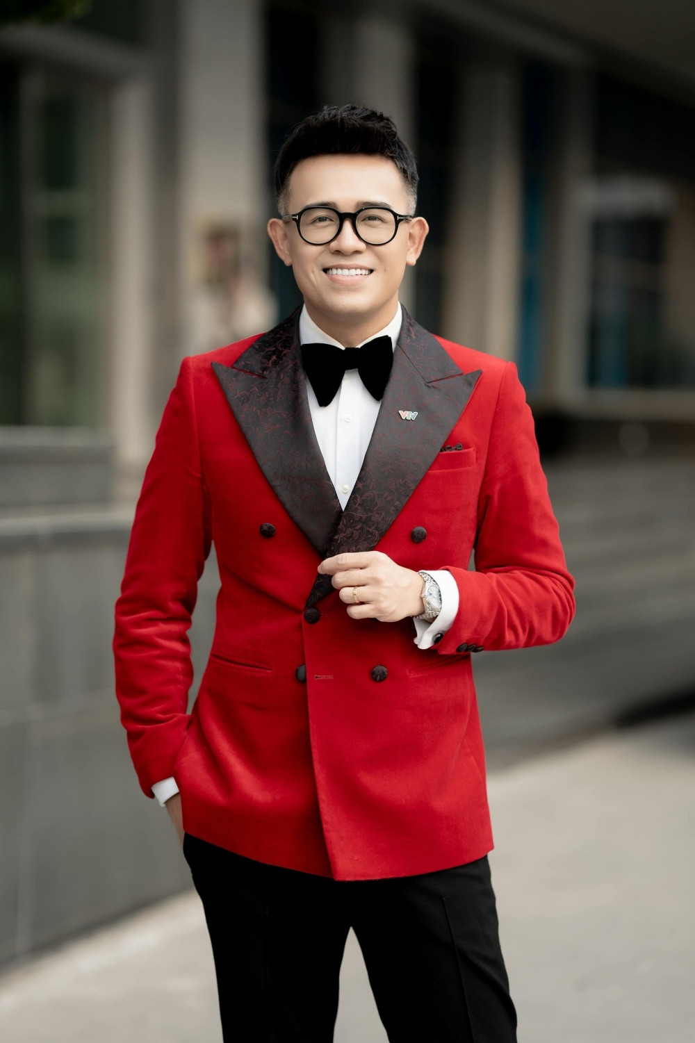 mc duc bao.jpg