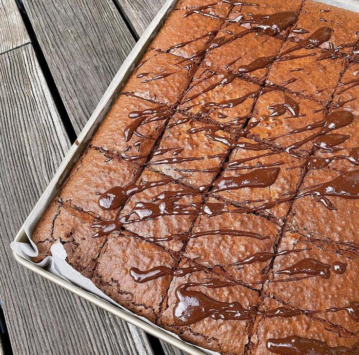 Tăng Thanh Hà dạy con gói bánh chưng đón Tết- Ảnh 18.