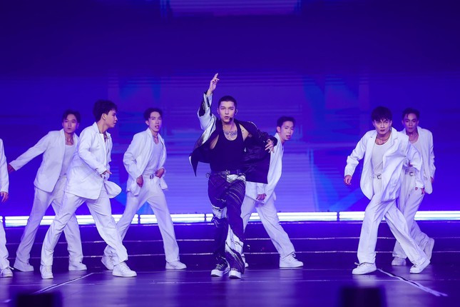 Nhóm nhạc Anh Tài debut: Cường Seven - (S)TRONG Trọng Hiếu cực