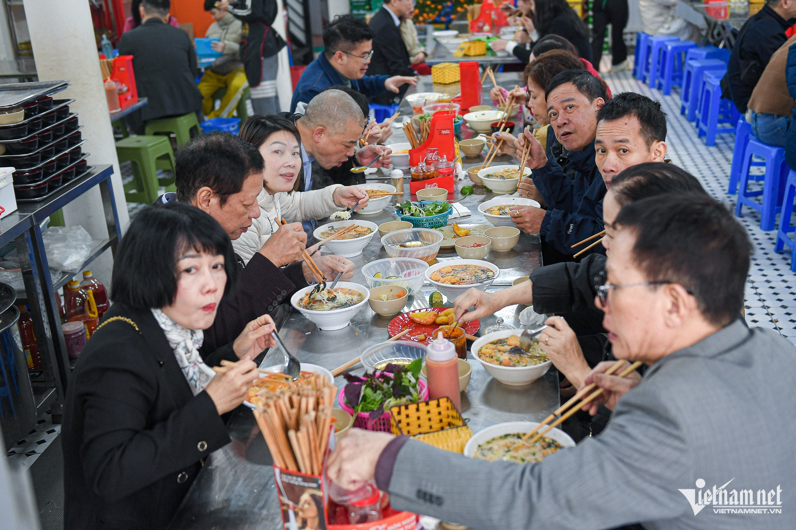 banh tom ho tay 1.jpg