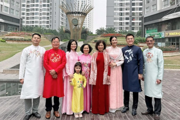 Sao Việt tuổi Tỵ: Hoa hậu Việt Nam 2010 thăng hoa nghề nghiệp, có mẹ chồng hiền lành tốt tính- Ảnh 6.