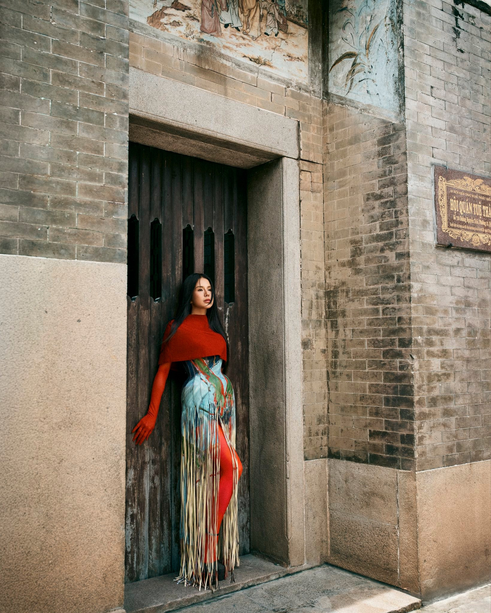 Choáng số tiền Mỹ Tâm Ngọc Trinh ủng hộ bà con chịu ảnh hưởng bão số 10