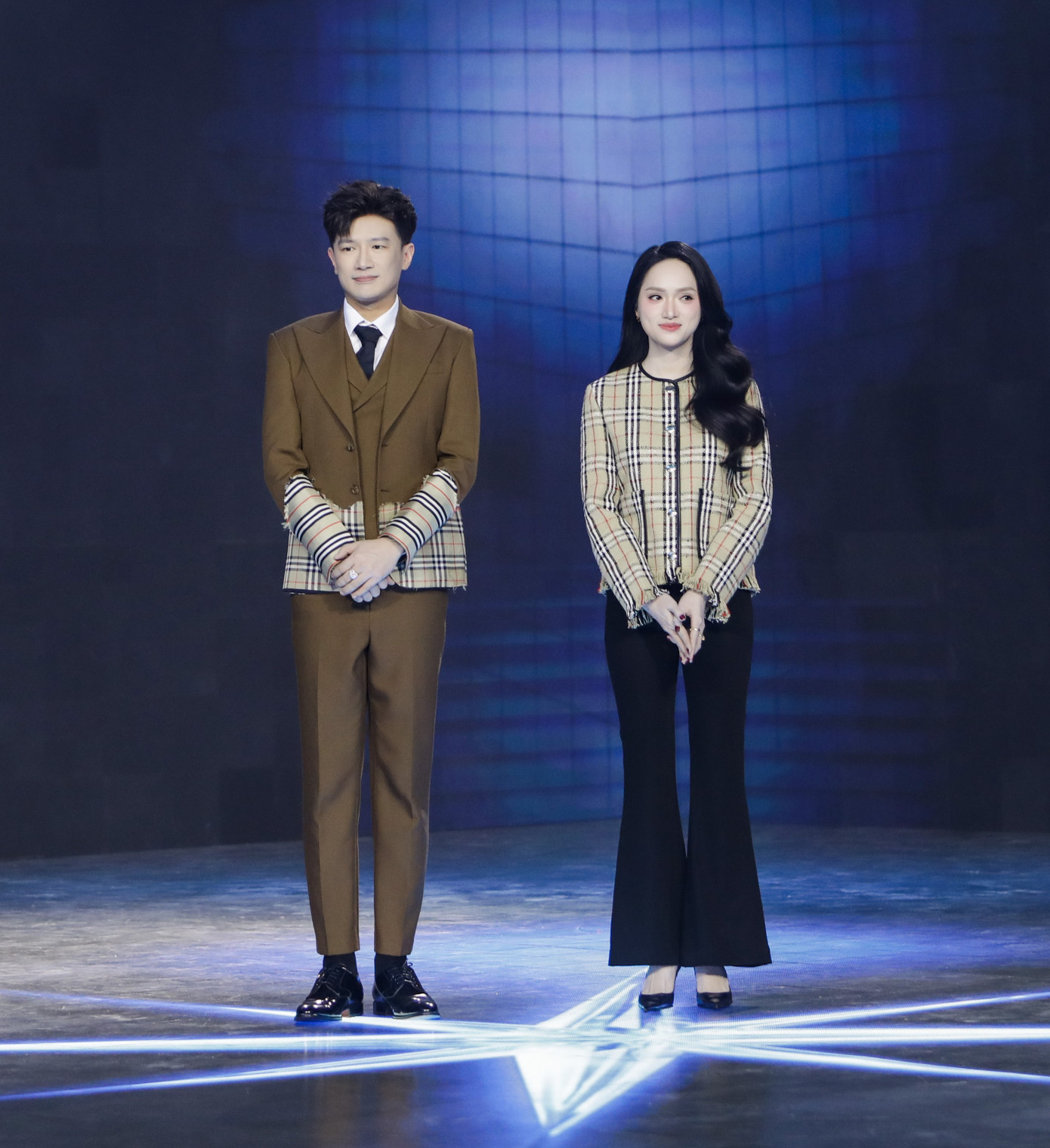 Drama CĂNG ĐÉT Dược Sĩ Tiến tố bị Hương Giang chơi xấu ngầm thừa nhận cạch mặt