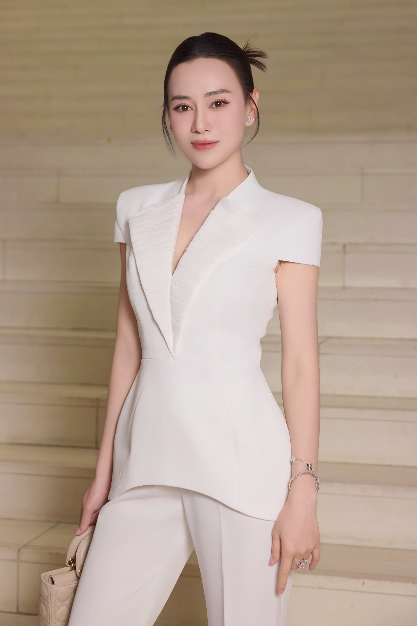 Mỹ Anh (Phương Oanh) đời thực có gu thời trang sang chảnh ra sao? - Ảnh 7.