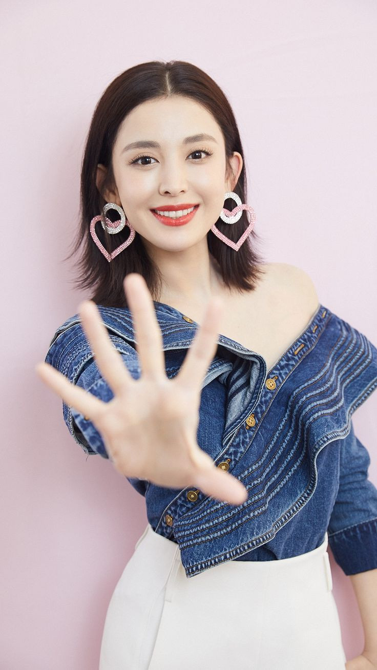 Trúng số độc đắc vào đúng ngày 2/10/2025, 3 con giáp được Trời thương Phật độ, vận đỏ như son, mua nhà tậu xe chỉ là chuyện nhỏ - Ảnh 1