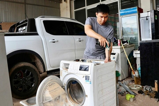 Mẹo 'cứu' đồ điện tử sau khi bị ngâm nước lâu