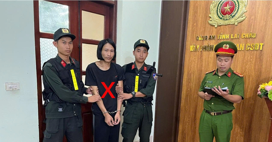 Chỉ vì mâu thuẫn nhỏ, người đàn ông rút dao đâm hàng xóm gục tại chỗ