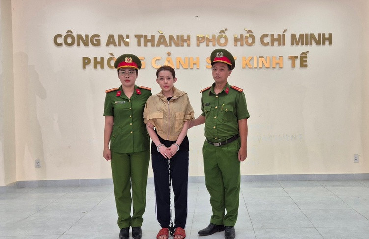 Động thái lạ của Lương Bằng Quang và Ngân 98 trước khi bị khởi tố