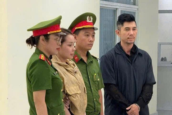 Lan truyền hình ảnh Lương Bằng Quang ở cạnh Ngân 98 lúc bị bắt