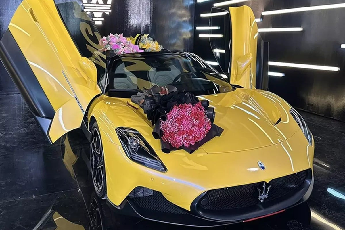 maserati mc20 cielo 5