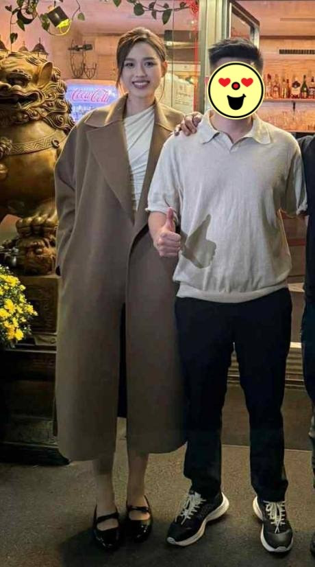 Chân dung thiếu gia người Quảng Trị sắp kết hôn với hoa hậu Đỗ Thị Hà