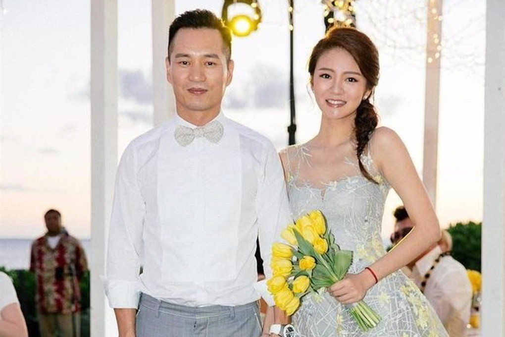 Phản ứng của nữ diễn viên đình đám sau khi chồng đi tù 14 năm bị phạt 2000 tỷ