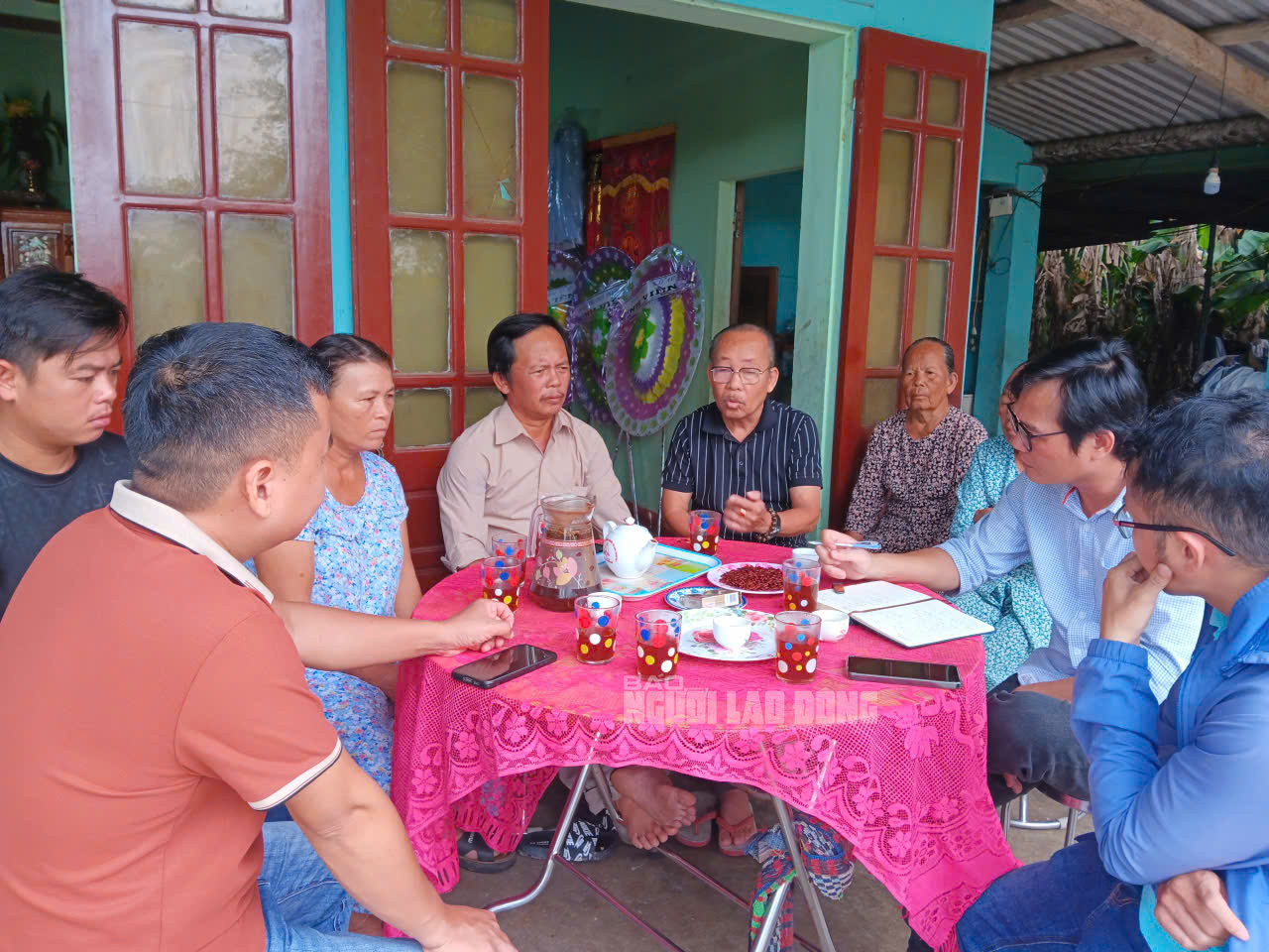 Người đàn ông Đà Nẵng tử vong sau tiêm thuốc: Nghi vấn bác sĩ làng - Ảnh 1.