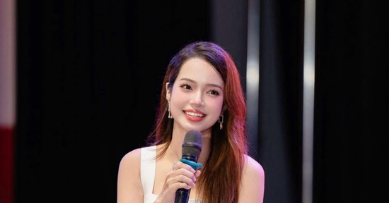 Hà Thảo Trang - BTV trẻ nhất Vietnam Today trên VTV là ai?