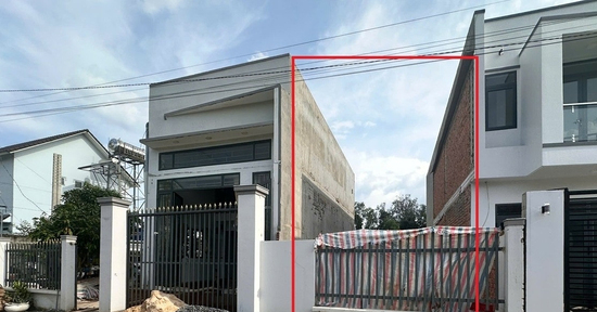 Vụ xây nhà nhầm ở TPHCM: Đã di dời cả căn nhà, trả lại đất cho chủ