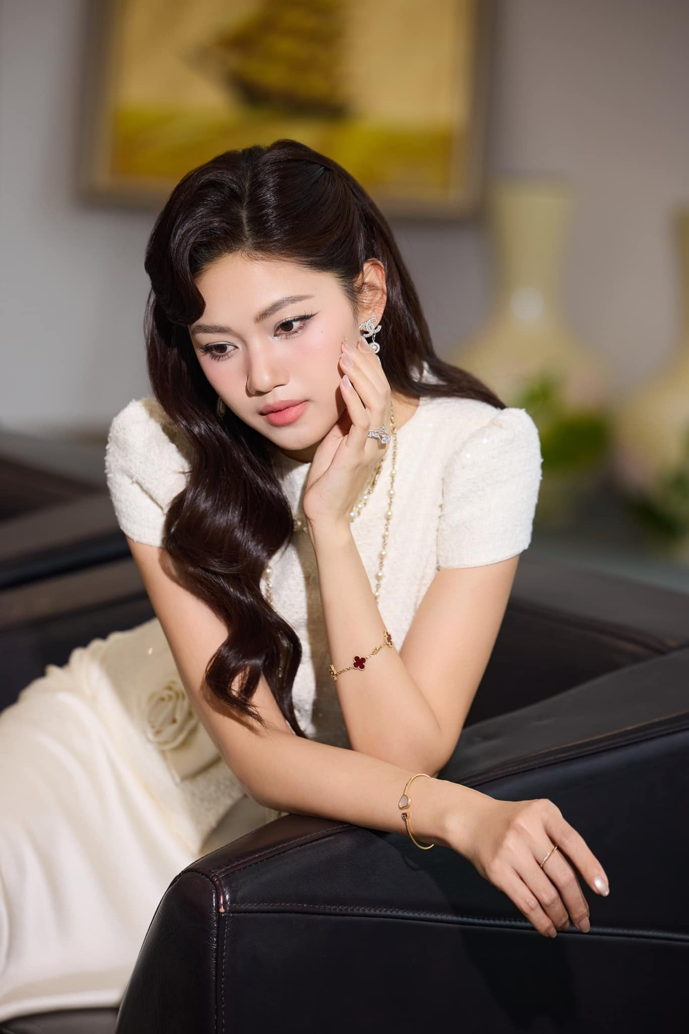 Á hậu Thanh Tú có cuộc sống bình yên sau 7 năm lấy chồng doanh nhân - Ảnh 11.