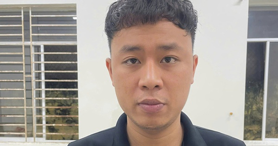 Công an 'dỏm', chuốc say rồi hiếp dâm thiếu nữ đã bị bắt