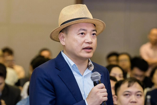 Con đường làm giàu của Shark Bình