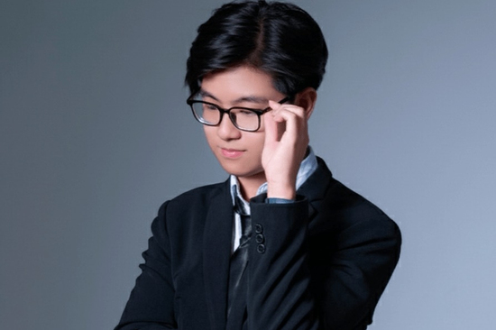 Chân dung cậu bé từng ngồi trước TV xem Olympia nay thành thí sinh mang cầu truyền hình Chung kết năm 2025 về cho Hà Nội