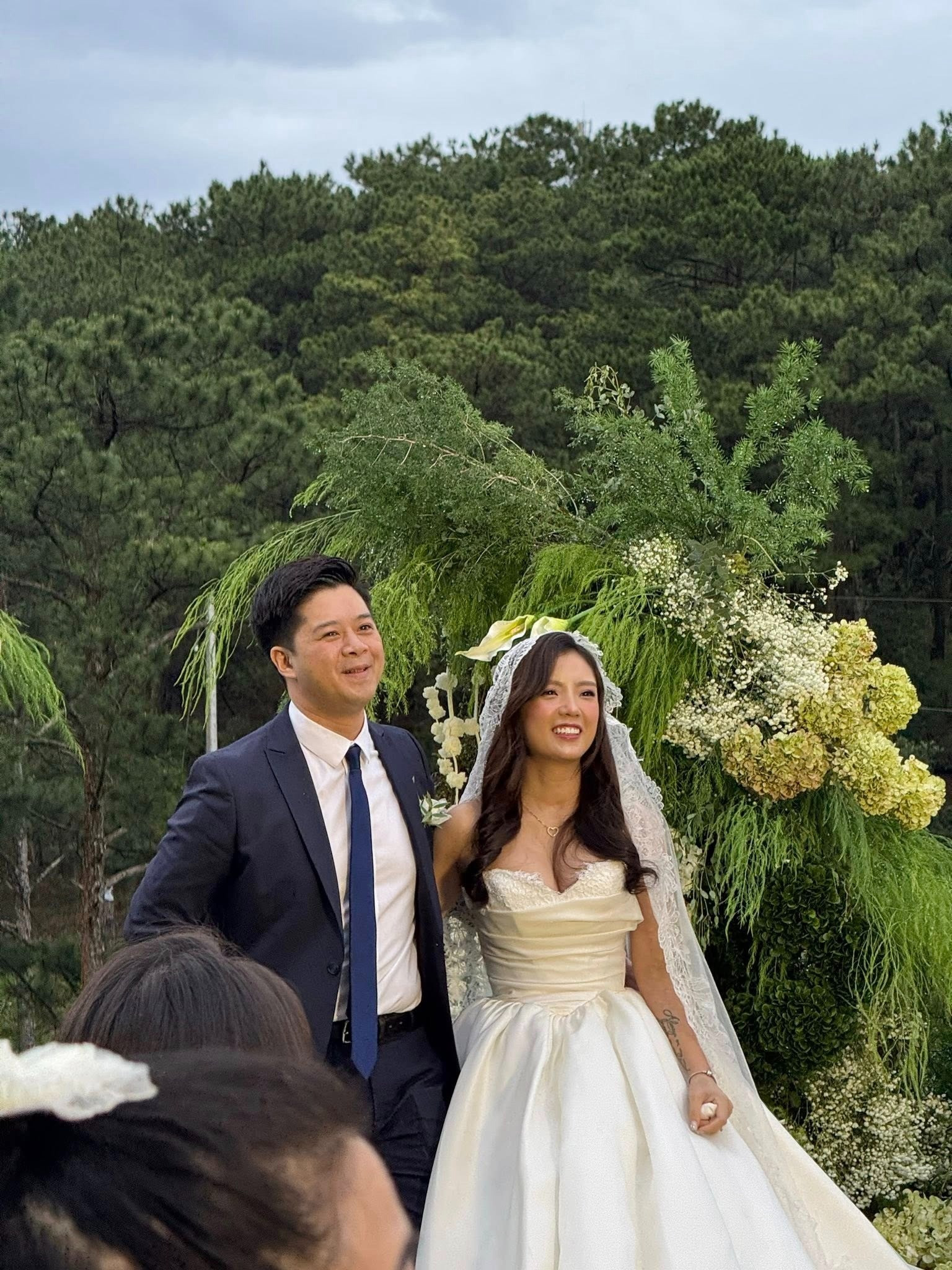 Diễn viên Lâm Á Hân tái hôn chú rể là doanh nhân có tiếng