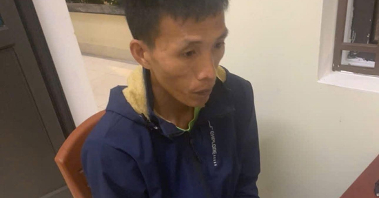 Vụ bé gái lớp 5 bị bạo hành: Công an làm việc với cha dượng