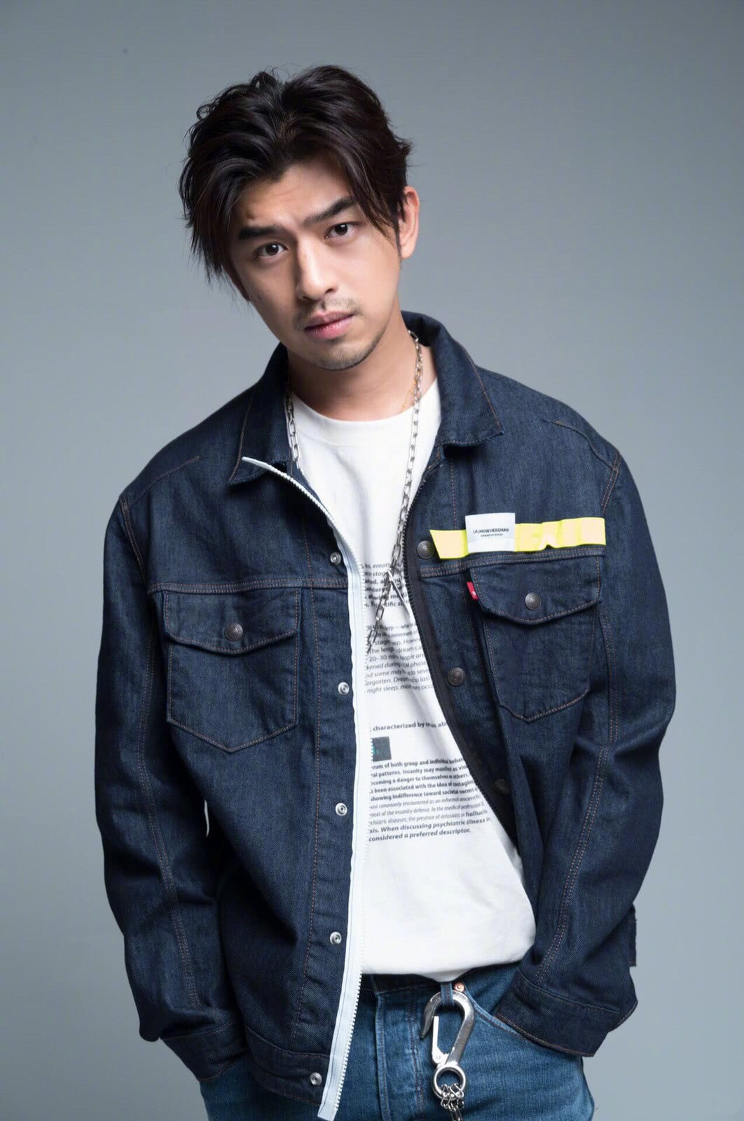 Hai sao nam hạng A bị bắt giữ