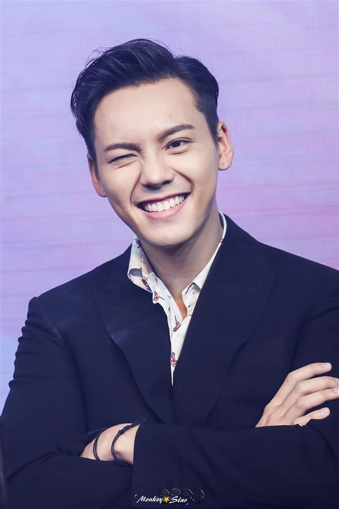 Tổng tài Trần Vỹ Đình gây sốt với câu nói chuẩn ngôn tình