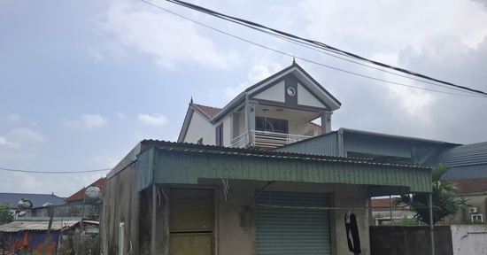 Vụ cha dượng dùng búa bạo hành bé gái lớp 5: Lời kể của trưởng thôn