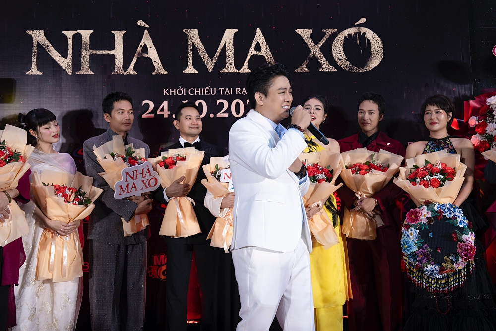 Vân Trang quyết giấu chồng đến phút chót cảnh nóng với Huỳnh Đông