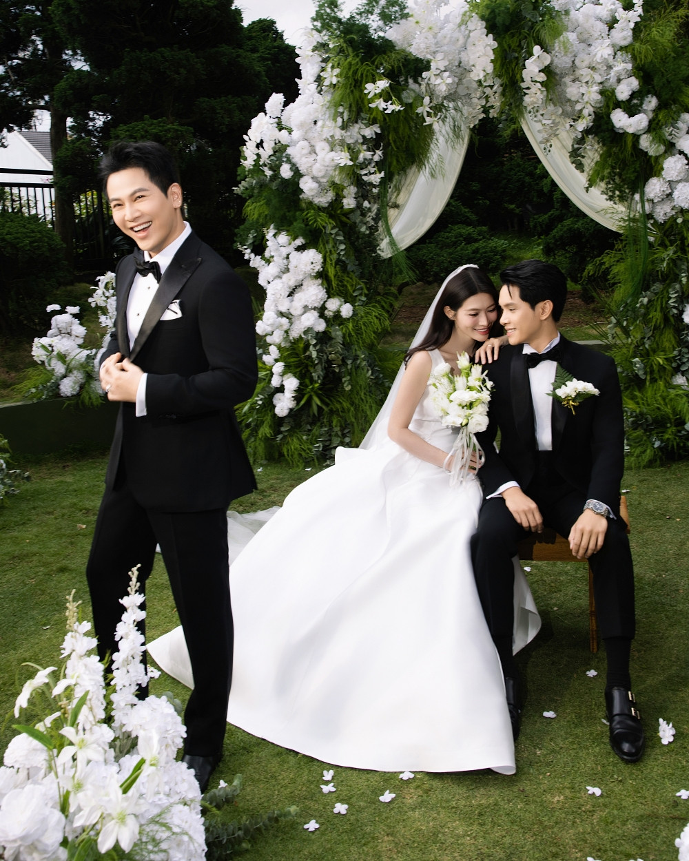 Á hậu Quỳnh Châu được Mai Tiến Dũng tặng quà cưới đặc biệt