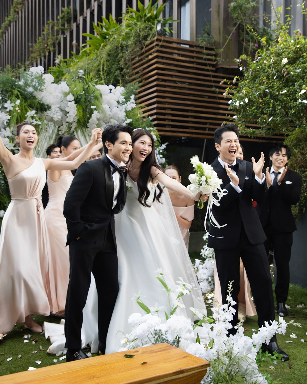 Á hậu Quỳnh Châu được Mai Tiến Dũng tặng quà cưới đặc biệt